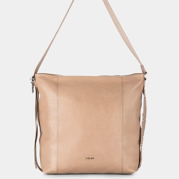 LEATHER HANDBAG - SHOPPING VENUS LEATHER DETAIL WOVEN ON THE SIDE - Picture 1 of 8